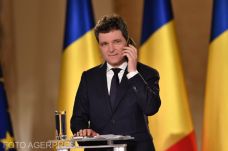 A megugró részvétel nyitva hagyja a fordítás lehetőségét