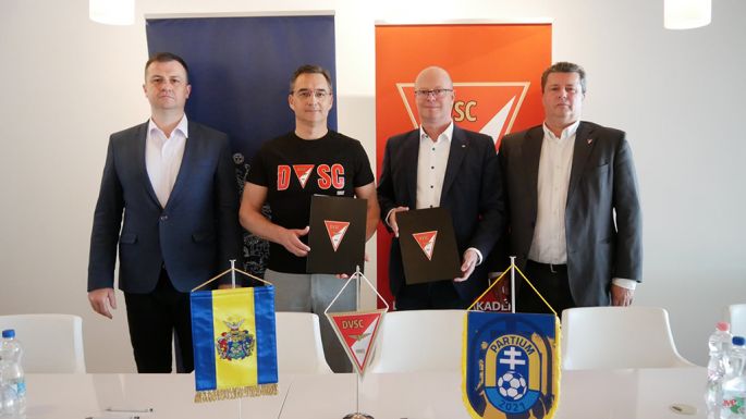 Határon átívelő együttműködés a Partium Labdarúgó Akadémia és a Debreceni VSC között