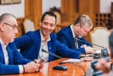 Csoma Botond: Nagyon jó, hogy Nicuşor Dan nyert, de önmagában ez nem oldja meg Románia súlyos problémáit