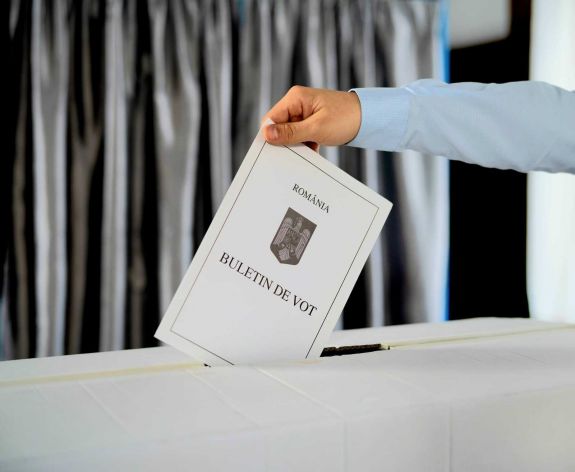 Évforduló: 35 éve tartották az első szabad választásokat óriási részvétellel