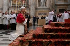 XIV. Leó pápa meglátogat minden római bazilikát – Szent Pál sírjánál kezdte körútját
