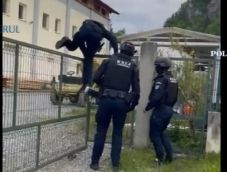 Lecsaptak a famaffiára (VIDEÓ)