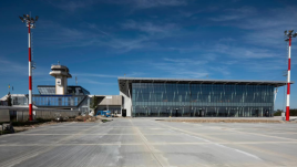 Három erdélyi reptér felújítási munkálatára biztosítanak finanszírozást