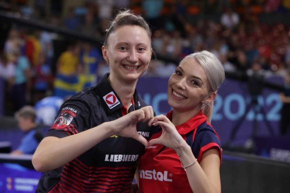 Asztalitenisz-vb: Szőcs Bernadette elődöntőbe jutott párosban