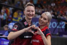 Asztalitenisz-vb: Szőcs Bernadette elődöntőbe jutott párosban