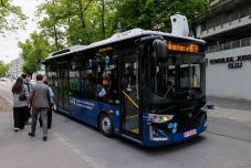 A „jövő” közlekedik Kolozsvár utcáin – sofőr nélküli buszt teszteltek