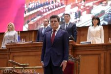  Nicușor Dan letette a hivatali esküt  