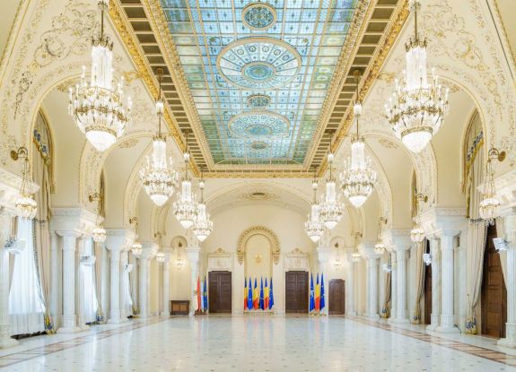 Az államelnöknek két mandátumra kell terveznie