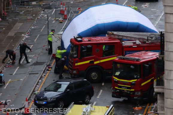 Liverpool: közel harminc sérültet vittek kórházba, a rendőrség szerint nem terrorcselekmény történt (VIDEÓ)