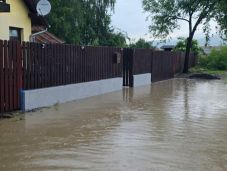 Közel nyolcezer fogyasztó maradt áram nélkül a rossz idő miatt