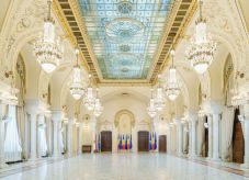 Az államelnöknek két mandátumra kell terveznie