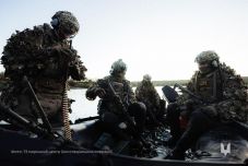 Hatvan drónnal támadott ukrajnai célpontokat az orosz hadsereg