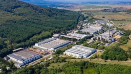 Több mint 1 milliárd lejjel támogat ipari beruházásokat a kormány