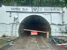 Hárítja a felelősséget a Salrom a bányánál történtekért