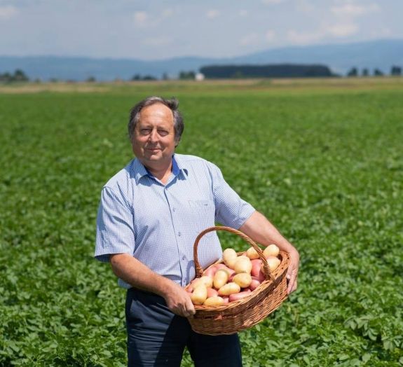 Kiválasztották, ki veheti át idén a Pro Urbe és a Kiválósági Díjat Kézdivásárhelyen
