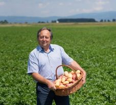 Kiválasztották, ki veheti át idén a Pro Urbe és a Kiválósági Díjat Kézdivásárhelyen