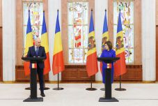 Bolojan: Románia támogatja Moldova fenntartható európai integrációját