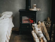 Kályhák roncsprogramja: a miniszter aláírta a pályázati útmutatót