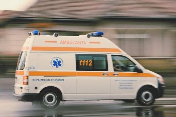 Két embert mentettek ki a folyóból, palackokért mentek be