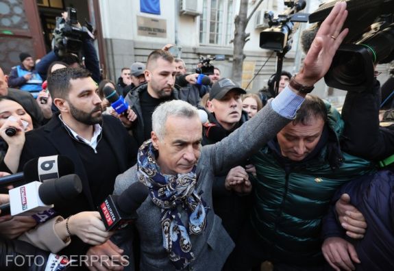 Nemzetközi sajtó: Georgescu kizárása belpolitikai feszültséget szít