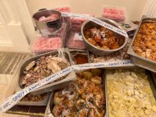 Bezáratták a parlament csótánylakta étkezdéjét