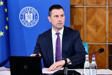 Tánczos Barna: Ebben az évben nincs szükség új adókra és illetékekre