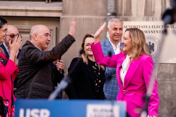 Jóváhagyta a BEC Elena Lasconi jelöltségét