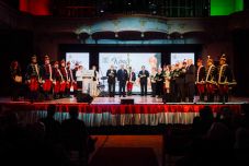 Tizenegy személy vehette át Marosvásárhelyen a Könyv és Gyertya díjat