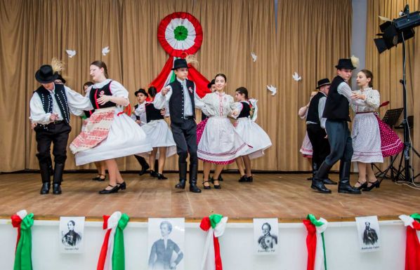 Színes programokkal ünnepeltek Szilágynagyfaluban