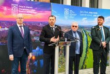 Az oktatási miniszter jelenlétében avattak iskolaépületet Szatmárnémeti új központjában