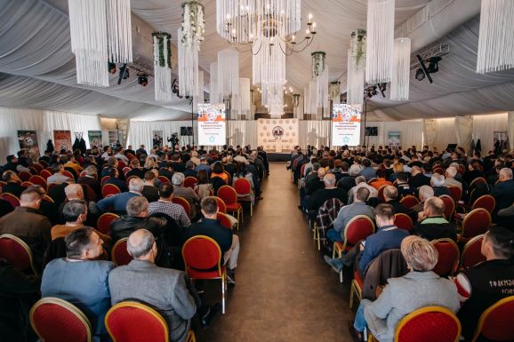 Székelyföld 45 ezer magyar gazda otthona: az agrárium jövőjét tervezték meg Sepsiszentgyörgyön