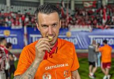 „Minden nap azért dolgozom, hogy beverekedjem magam az OSK kezdőjébe” – Interjú Tamás Márkkal