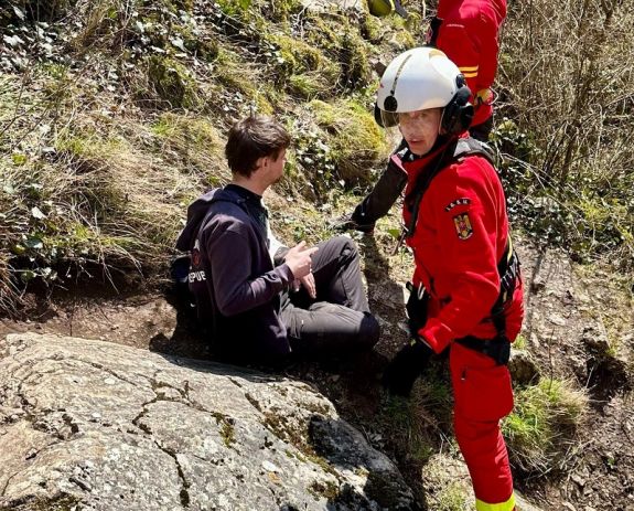 Helikopterrel mentettek ki egy sérült fiatalembert a Túri-hasadékból