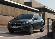 Csökken a Dacia népszerűsége, de továbbra is a Sandero a legnépszerűbb modell Európában