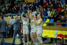 Női kosárlabda: fölényes győzelemmel jutott a bajnoki elődöntőbe a Sepsi-SIC