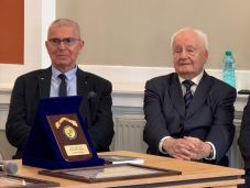 Kolozs megye díszpolgárává avatták Uray Zoltánt és Bogdán Lászlót