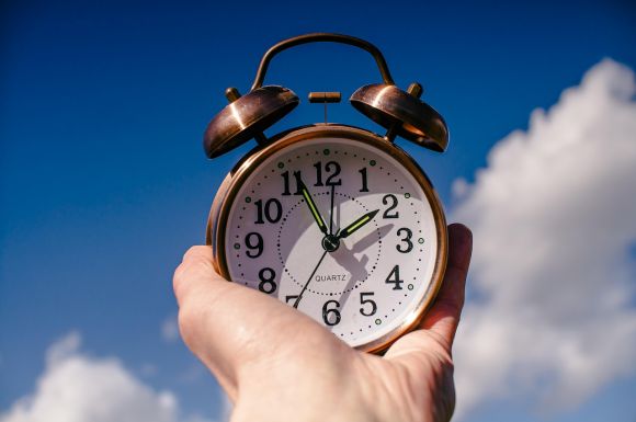 Nyolcvan vonatjáratot érint az óraátállítás