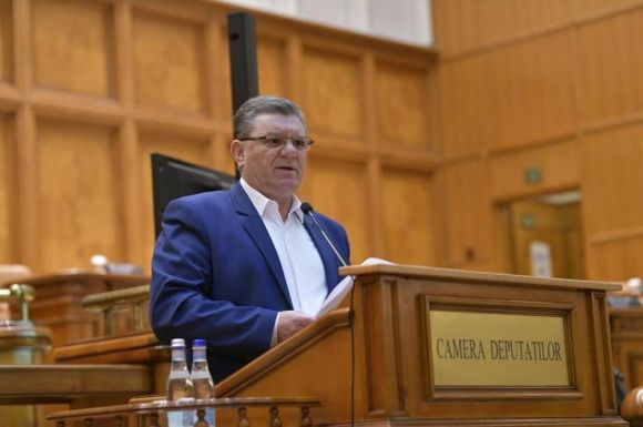 Faképnél hagyta Șoșoacát a képviselőházi frakcióvezetője