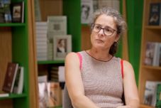 László Noémi kapja a Kovács András Ferenc Költészeti Díjat