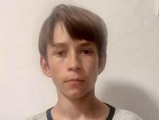 FRISSÍTVE - Eltűnt egy 14 éves fiú Marosszentannán – a rendőrség a lakosság segítségét kéri