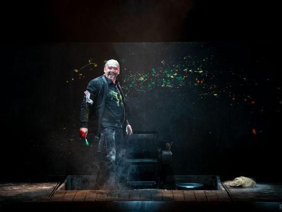 Szegeden tart színházi maratont Harsányi Attila, az Aradi Kamaraszínház művésze