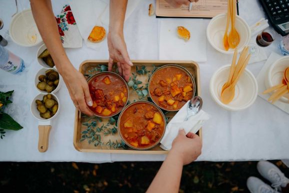 Veszélyes, ha a fesztiválokon nem megfelelően tárolják az eladásra kínált élelmiszereket