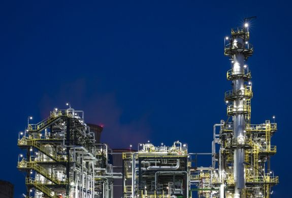 Több százmillió lejt követel a kormánytól három energetikai nagyvállalat