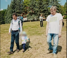 A családjával és a testőrökkel kirándult az államfő (VIDEÓ)