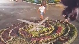 Sokba került a vagánykodás a marosvásárhelyi virágóránál (VIDEÓ)