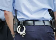 Gyilkosságba torkollt a nézeteltérés: a fiatalember agyonverte idős szomszédját