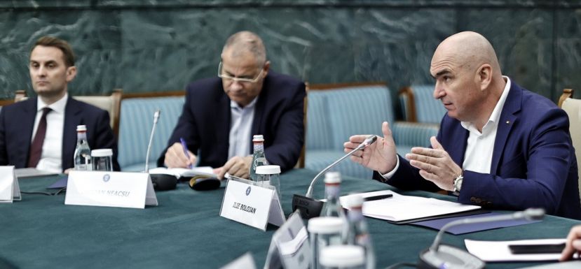 Rövid határidőt szabott Bolojan az átszervezésre