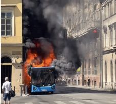 Tűz ütött ki Budapest belvárosában 