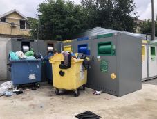 Okosak a kukák, csak nem üzemelnek Marosvásárhelyen