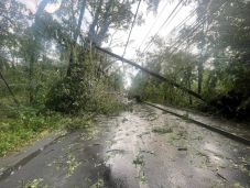 Figyelmeztetés: viharok, felhőszakadások, jégeső várható – Erdélyi megyék is érintettek